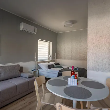 Balatonic Moon Apartman Διαμέρισμα