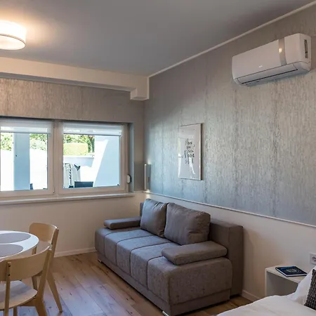 Balatonic Moon Apartman Appartement *