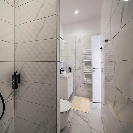 Balatonic Moon Apartman * Siófok